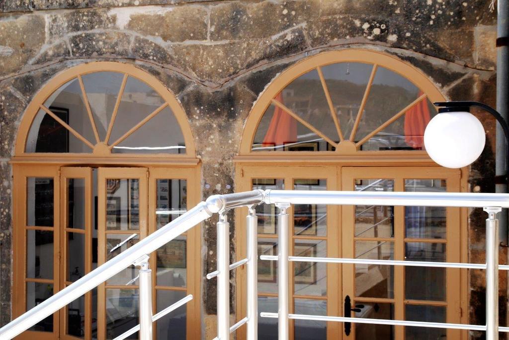 Anna Karistu Accommodation Kercem Exterior photo